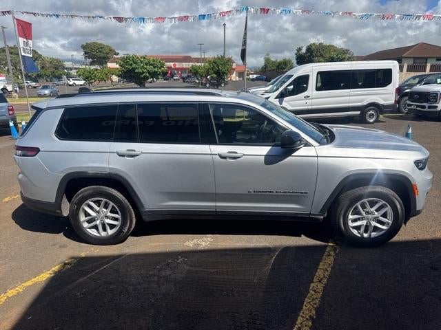 2023 Jeep Grand Cherokee L Laredo 4x4