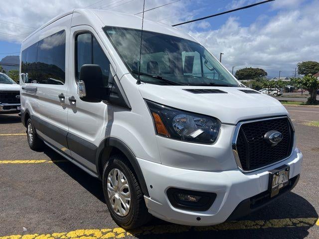 2024 Ford Transit Passenger Wagon T-350 148" Med Roof XLT RWD