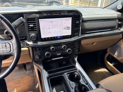 2024 Ford Super Duty F-250 SRW LARIAT 4WD Crew Cab 6.75' Box