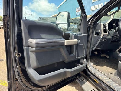 2022 Ford Super Duty F-250 SRW LARIAT 4WD Crew Cab 6.75' Box