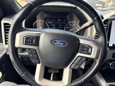 2022 Ford Super Duty F-250 SRW LARIAT 4WD Crew Cab 6.75' Box