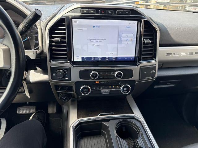 2022 Ford Super Duty F-250 SRW LARIAT 4WD Crew Cab 6.75' Box