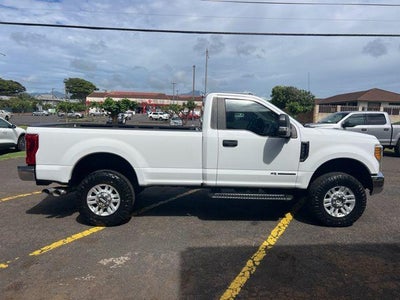 2017 Ford Super Duty F-350 SRW XL 4WD Reg Cab 8' Box