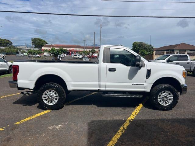 2017 Ford Super Duty F-350 SRW XL 4WD Reg Cab 8' Box