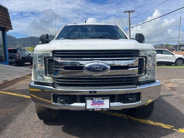 2017 Ford Super Duty F-350 SRW XL 4WD Reg Cab 8' Box