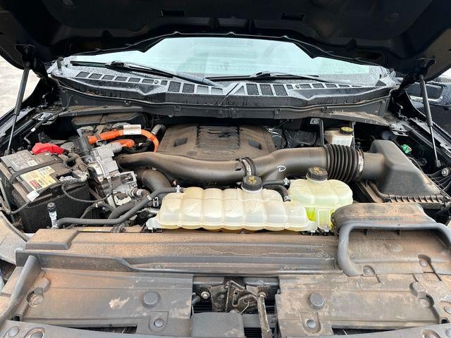 2022 Ford F-150 LARIAT 4WD SuperCrew 5.5' Box