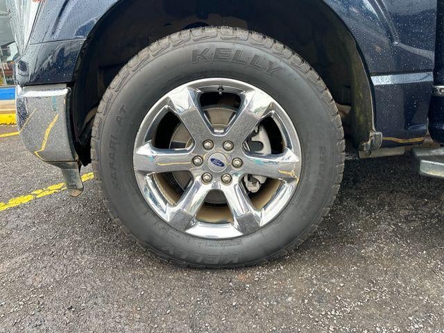 2022 Ford F-150 LARIAT 4WD SuperCrew 5.5' Box