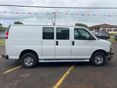 2022 Chevrolet Express Cargo Van 2500 Regular Wheelbase Rear-Wheel Drive