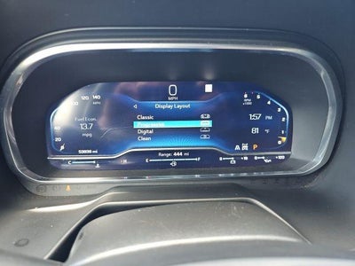 2022 Chevrolet Suburban 4WD LT