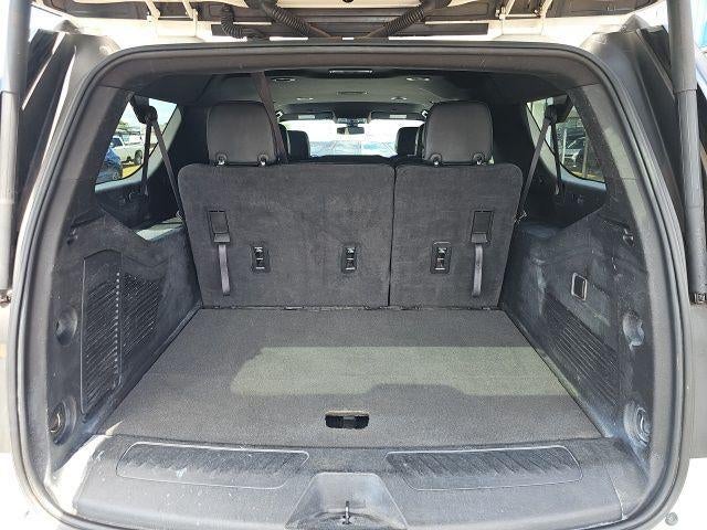 2022 Chevrolet Suburban 4WD LT