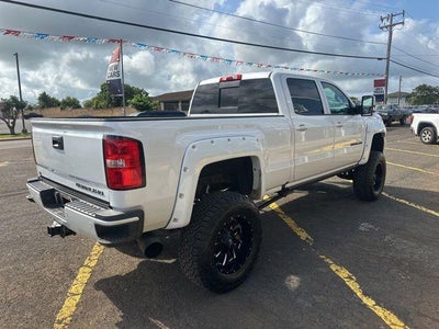 2018 GMC Sierra 2500 HD Crew Cab Standard Box 4-Wheel Drive Denali