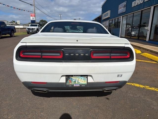 2019 Dodge Challenger SXT RWD