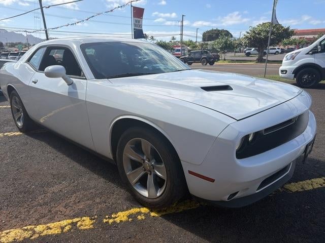 2019 Dodge Challenger SXT RWD