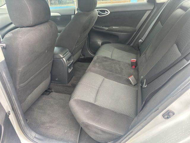 2015 Nissan Sentra 4dr Sdn I4 CVT SR