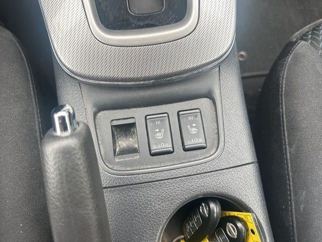 2015 Nissan Sentra 4dr Sdn I4 CVT SR