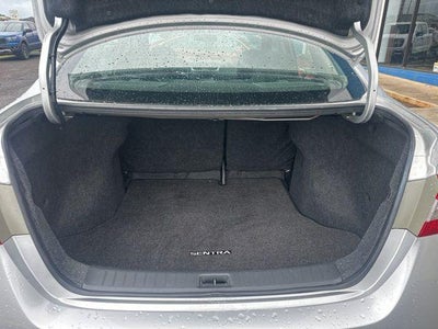 2015 Nissan Sentra 4dr Sdn I4 CVT SR