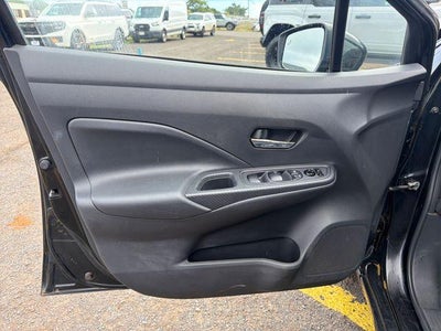 2023 Nissan Versa SV CVT