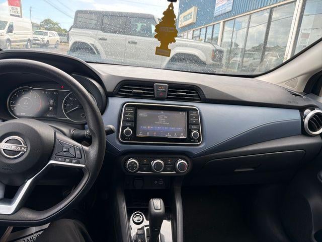 2023 Nissan Versa SV CVT