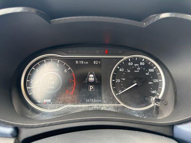 2023 Nissan Versa SV CVT