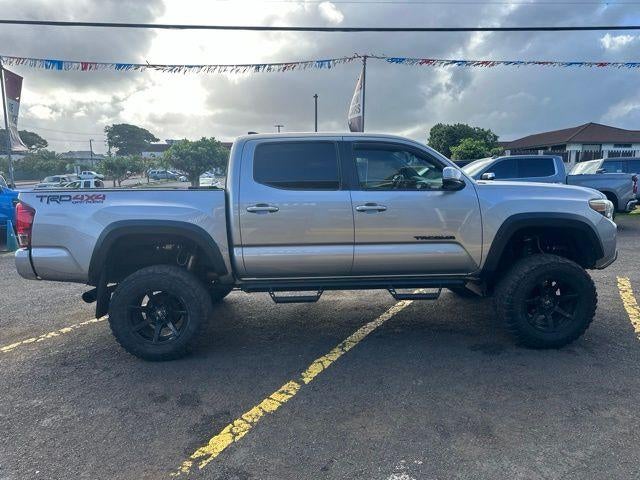 2017 Toyota Tacoma SR5 Double Cab 5' Bed V6 4x4 AT (GS)