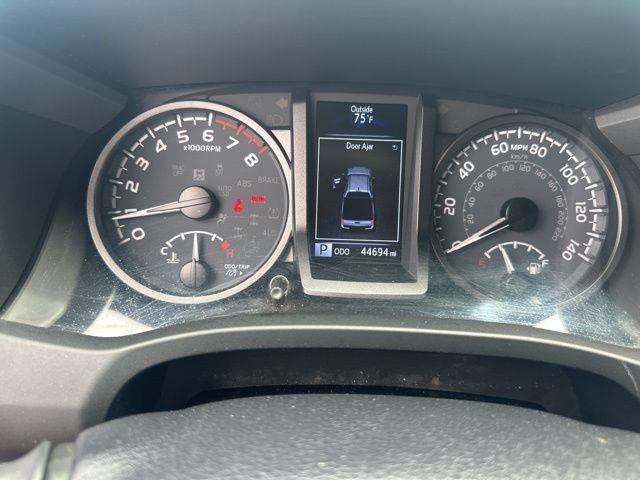 2022 Toyota Tacoma 4WD 4WD SR Double Cab 5' Bed V6 AT (GS)