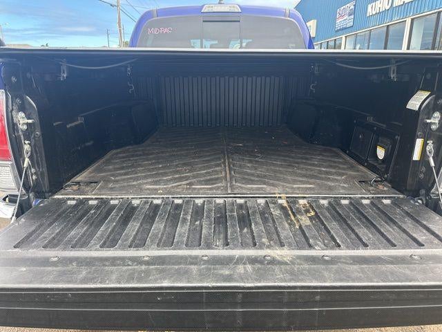 2022 Toyota Tacoma 4WD 4WD SR Double Cab 5' Bed V6 AT (GS)