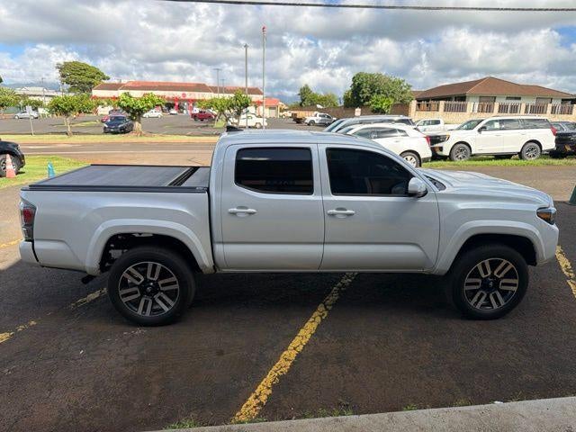 2022 Toyota Tacoma 4WD 4WD SR Double Cab 5' Bed V6 AT (GS)