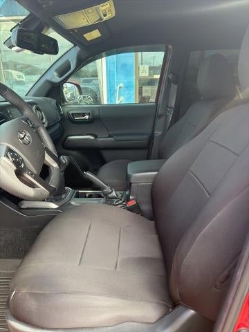 2023 Toyota Tacoma 4WD 4WD SR Double Cab 5' Bed V6 AT (GS)