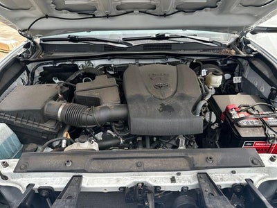 2023 Toyota Tacoma 4WD 4WD SR Double Cab 5' Bed V6 AT (GS)