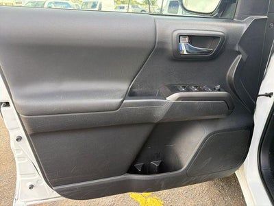 2023 Toyota Tacoma 4WD 4WD SR5 Double Cab 6' Bed V6 AT (Natl)