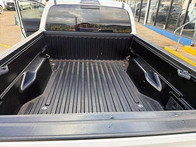 2023 Toyota Tacoma 4WD 4WD SR5 Double Cab 6' Bed V6 AT (Natl)