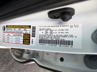 2023 Toyota Tacoma 4WD 4WD SR5 Double Cab 6' Bed V6 AT (Natl)