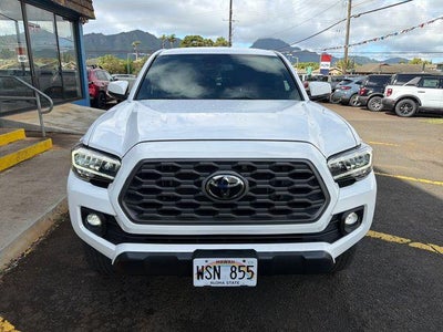 2023 Toyota Tacoma 4WD 4WD SR5 Double Cab 6' Bed V6 AT (Natl)