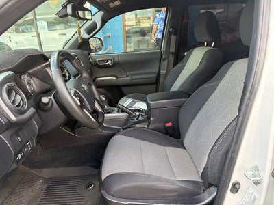 2023 Toyota Tacoma 4WD 4WD SR5 Double Cab 6' Bed V6 AT (Natl)