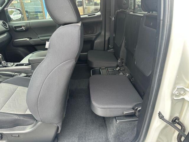2022 Toyota Tacoma 4WD 4WD SR Access Cab 6' Bed V6 AT (SE)