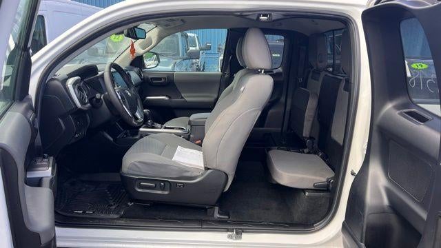 2023 Toyota Tacoma 4WD 4WD SR Access Cab 6' Bed V6 AT (SE)