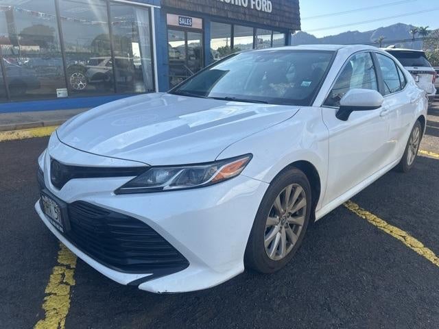 2019 Toyota Camry LE Auto (SE)