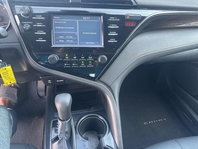 2019 Toyota Camry LE Auto (SE)