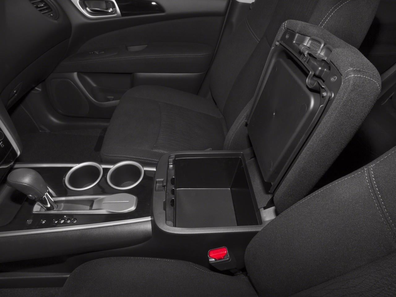2016 Nissan Pathfinder 4WD 4dr S