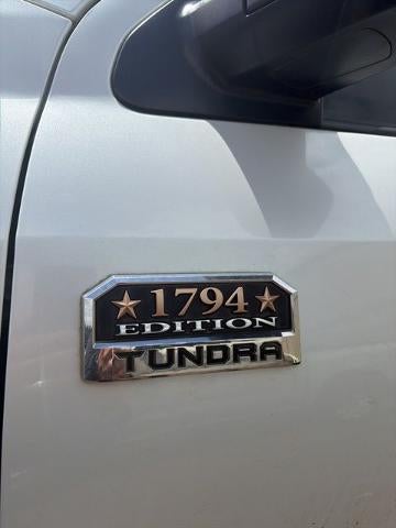 2021 Toyota Tundra 4WD 4WD Platinum CrewMax 5.5' Bed 5.7L (Natl)