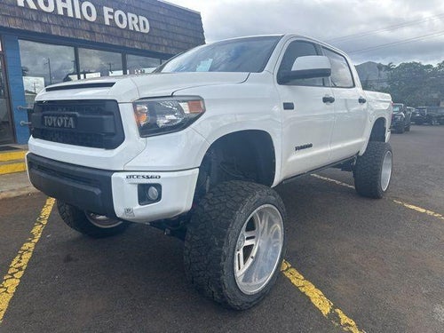 2017 Toyota Tundra 4WD 4WD SR5 CrewMax 5.5' Bed 5.7L (SE)