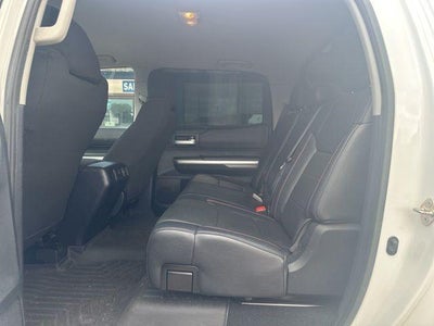 2017 Toyota Tundra 4WD 4WD SR5 CrewMax 5.5' Bed 5.7L (SE)