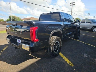 2022 Toyota Tundra 4WD 4WD SR5 CrewMax 5.5' Bed (SE)