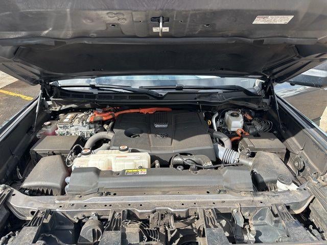 2023 Toyota Tundra 4WD 4WD Platinum Hybrid CrewMax 6.5' Bed (Natl)