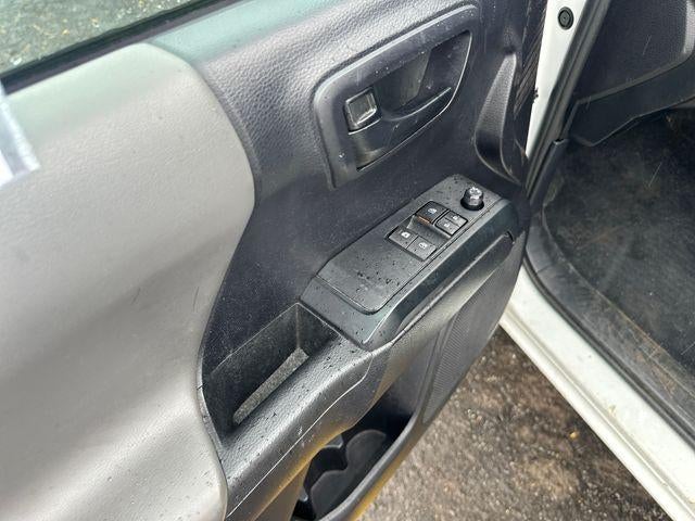 2020 Toyota Tacoma 2WD 2WD SR Access Cab 6' Bed I4 AT (GS)