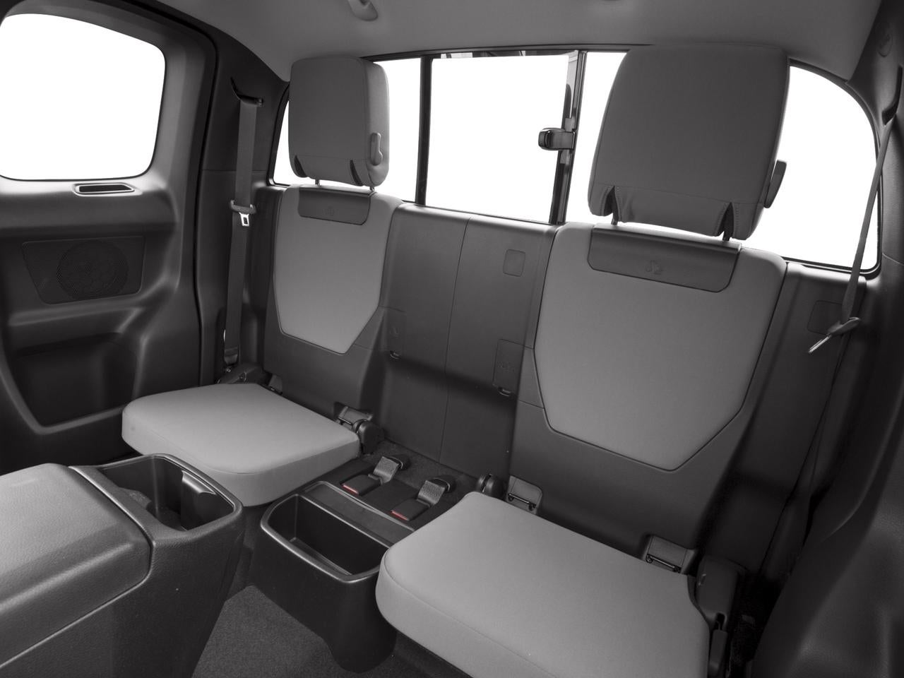 2017 Toyota Tacoma SR5 Access Cab 6' Bed V6 4x4 AT (SE)