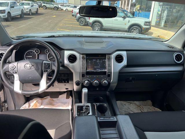 2016 Toyota Tundra 4WD Truck 4WD Double Cab Standard Bed 5.7L V8 SR (SE)