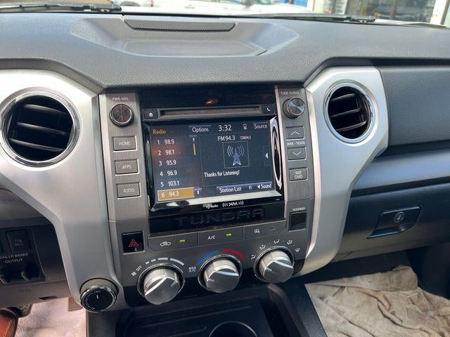 2016 Toyota Tundra 4WD Truck 4WD Double Cab Standard Bed 5.7L V8 SR (SE)