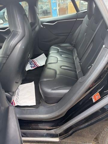 2016 Tesla Model S 4dr Sdn RWD 70 kWh Battery
