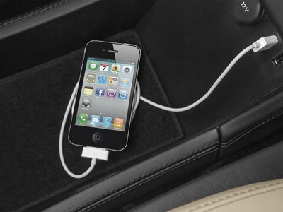 2016 Tesla Model S 4dr Sdn RWD 70 kWh Battery